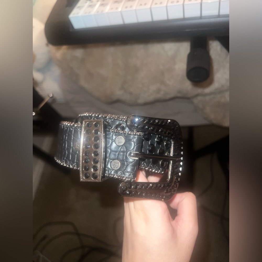 Womens Croc Embossed Black Rhinestone Belt 42 inches long
